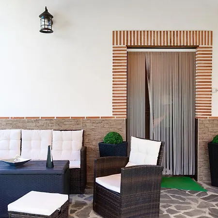 Caserio Vinas Holiday home *