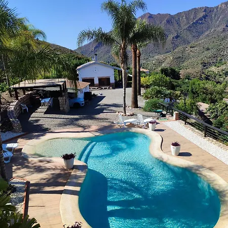 Caserio Vinas Holiday home *